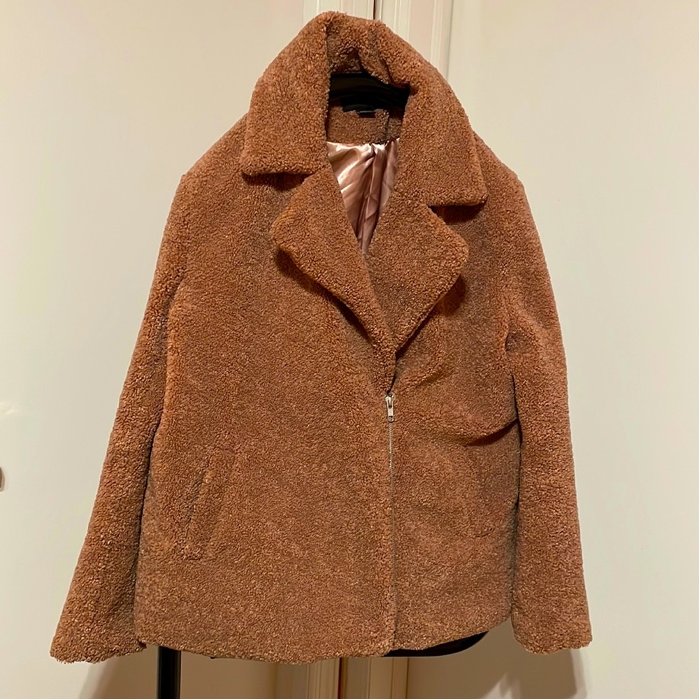MinkPink ladies fuzzy jacket sz s